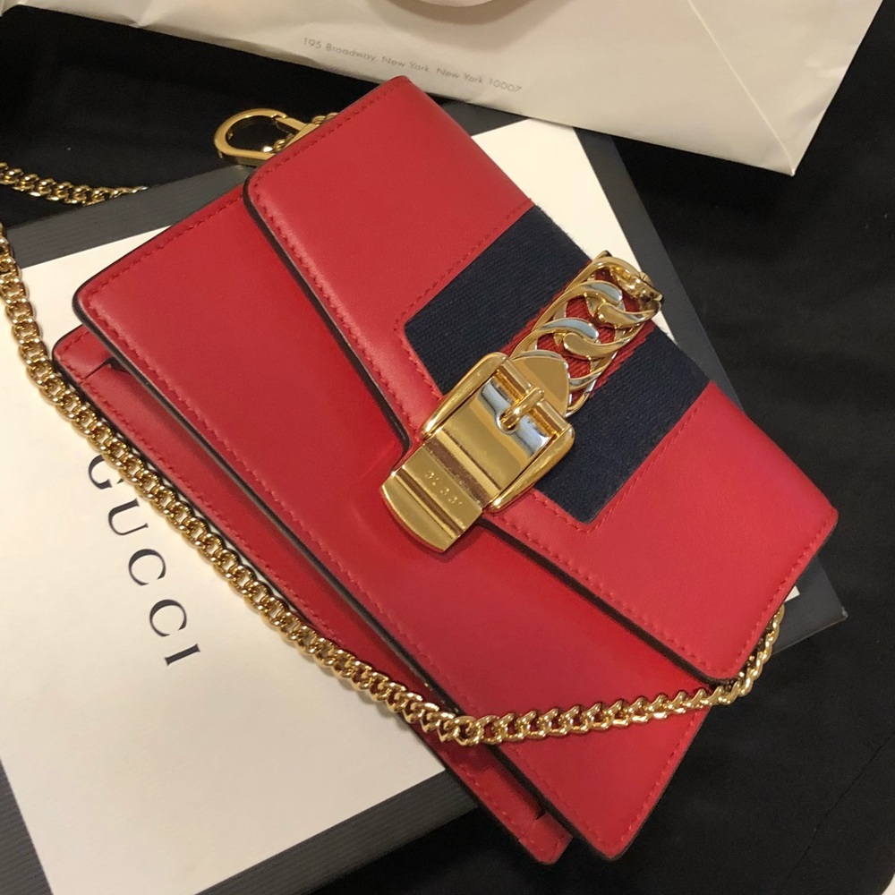 Gucci sylvie mini